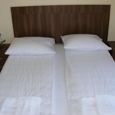 Sozopol Private Apartments St. Marina Buitenkant foto