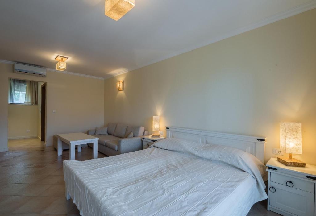 Sozopol Private Apartments St. Marina Buitenkant foto