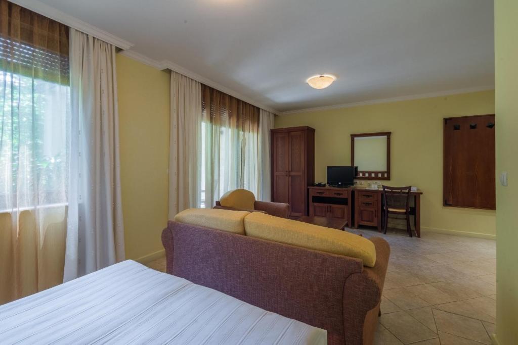 Sozopol Private Apartments St. Marina Buitenkant foto