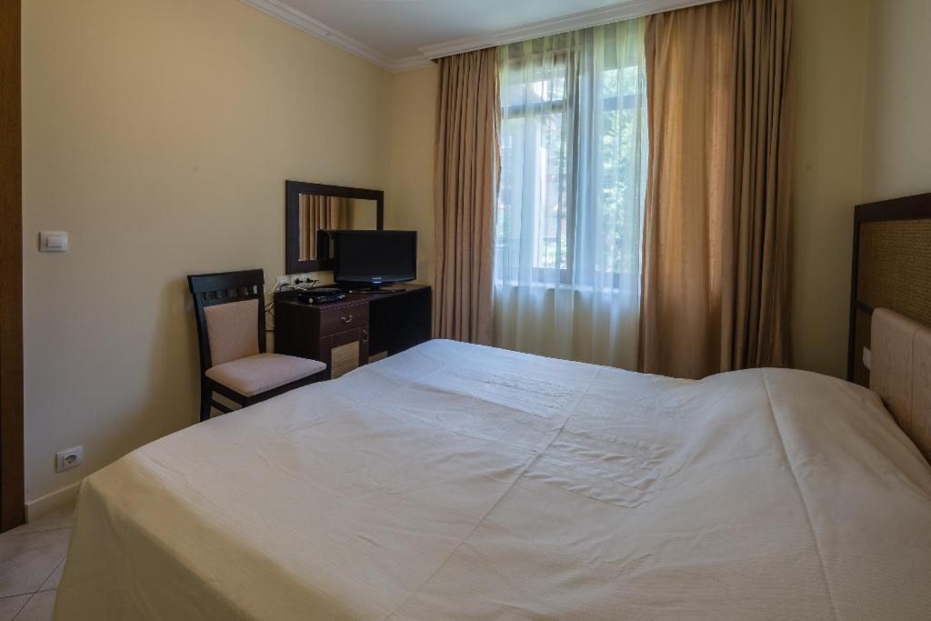 Sozopol Private Apartments St. Marina Buitenkant foto