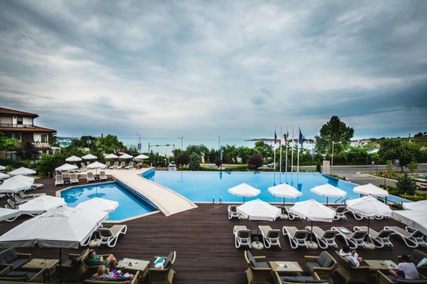 Sozopol Private Apartments St. Marina Buitenkant foto